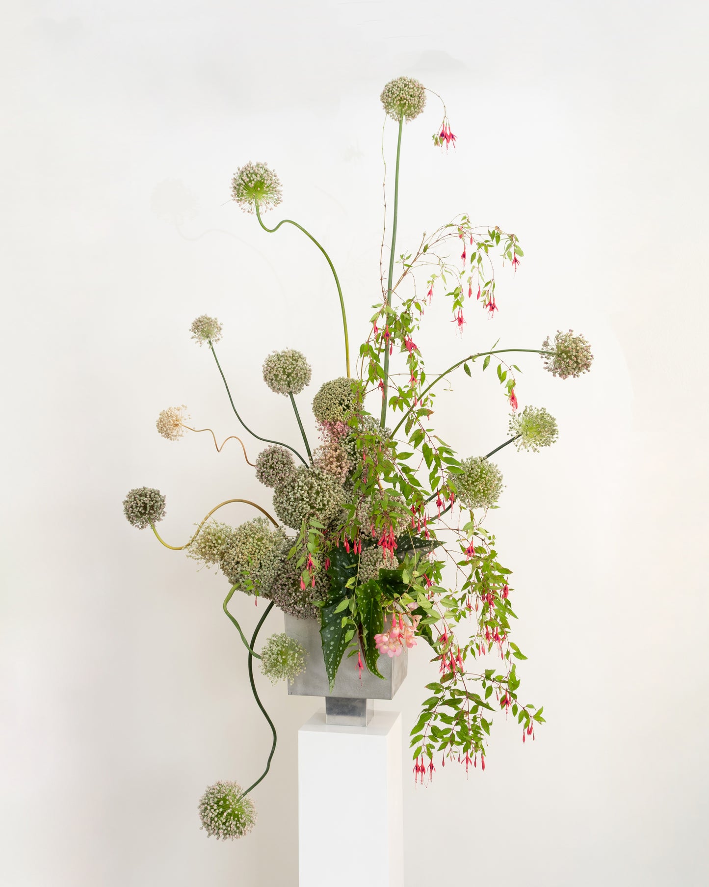 Large IXIA vase - pre order