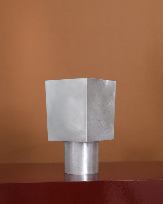 Salvia vase